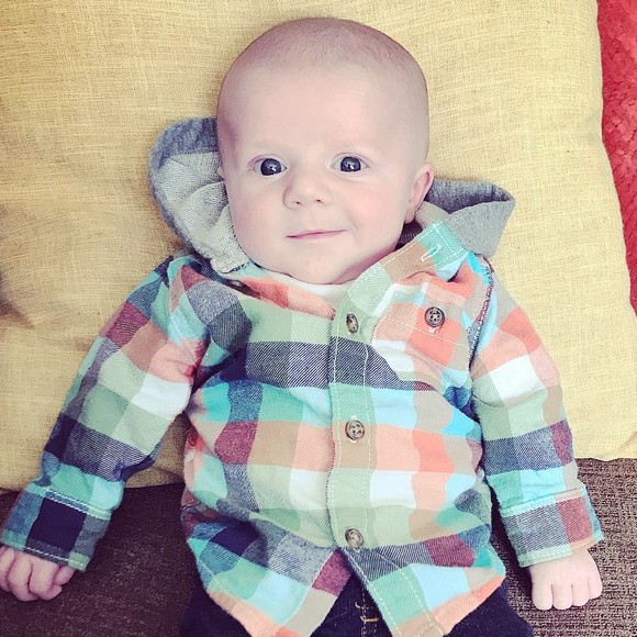 Meet your Posher, Lisa - Picture 1 of 1